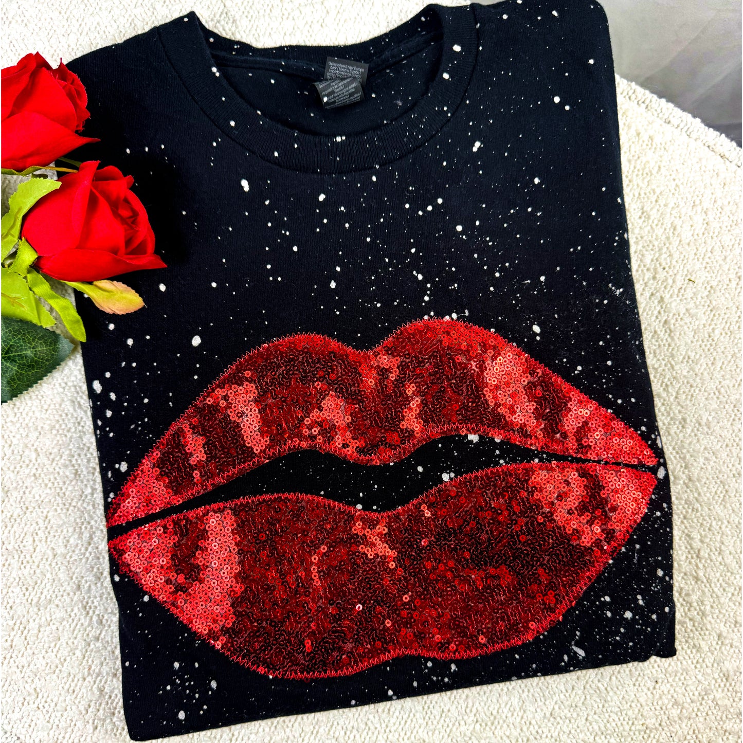 Discolored Lips Valentine Short Sleeve